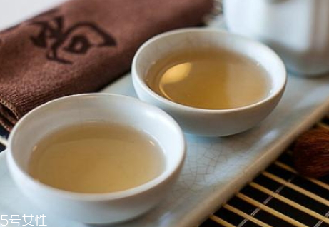 金钱草怎么泡水喝治肾结石,金钱草怎样服用最好