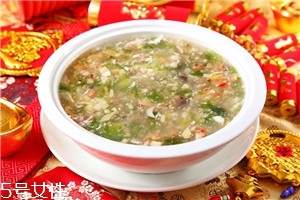 翡翠海鲜羹的做法,菠菜翡翠羹的做法