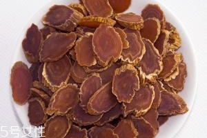 红参什么季节吃最好?,红参什么时候哪个季节吃好 红参什么季节吃最好?,红参什么时候哪个季节吃好