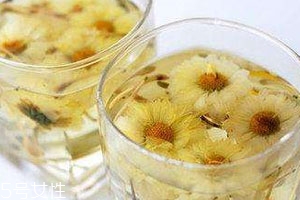 甘草可以和菊花一起泡吗?,甘草能跟菊花一起泡吗