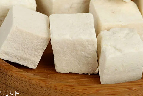 茯苓的产地哪里最好,茯苓的产地主要在哪里?