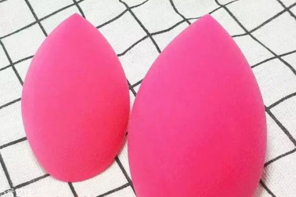 美妆蛋可以用洗面奶洗吗,美妆蛋用洗面奶能洗干净吗