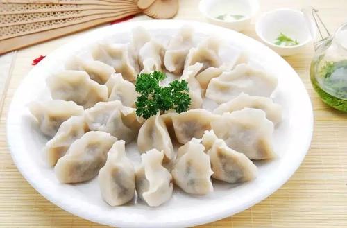 饺子皮加鸡蛋的作用,饺子皮需要放鸡蛋吗