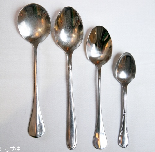 餐具的使用方法,餐具使用的正确方法有哪些