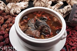 党参和羊肉可以一起吃吗,羊肉可以和党参当归一起炖吗