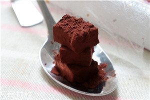 黄金巧克力怎么做,生巧的巧克力比例