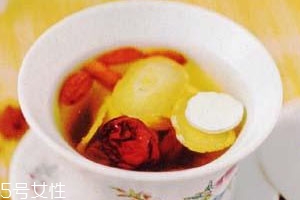 请问石斛能和红枣一起煮吗?,石斛和红枣一起煮水有哪些功效