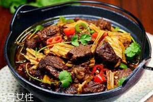 牛腩为什么炖不烂,牛腩炖了很久还是不烂是什么原因