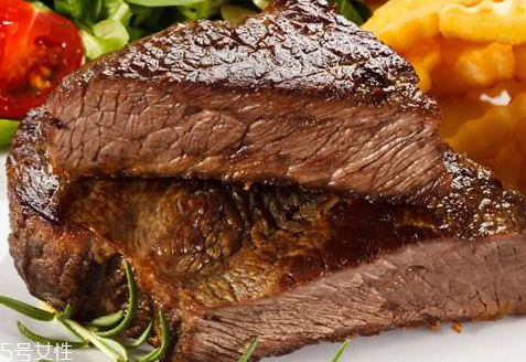 牛排怎么腌制才鲜嫩好吃,牛排怎么腌制家常做法