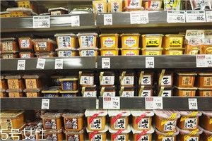 味噌是什么调料,味噌是什么东西做成的