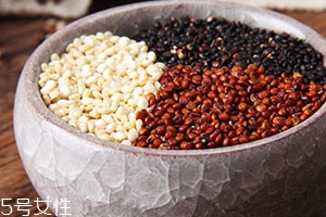 藜麦的作用和食用方法,藜麦粥图片 藜麦的作用和食用方法,藜麦粥图片