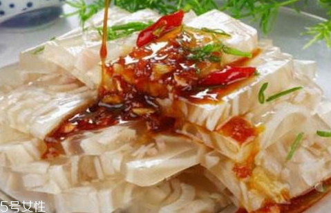 猪皮冻多久吃一次合适,猪皮冻多久就不能吃了