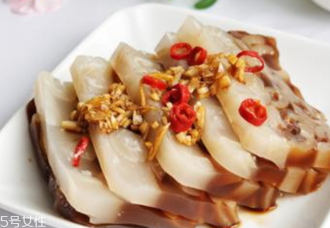 熬制猪皮冻的正确方法,猪皮冻的做法大全家常做法