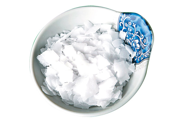 咸鸭蛋和皮蛋的区别,咸鸭蛋和皮蛋哪个有营养 咸鸭蛋和皮蛋的区别,咸鸭蛋和皮蛋哪个有营养