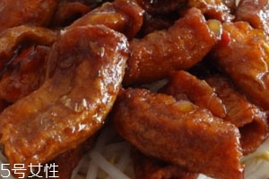 猪粉肠为什么会苦 原因这几点,猪粉肠为什么会苦