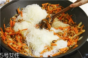 做菜收汁怎么收,菜怎么收汁快