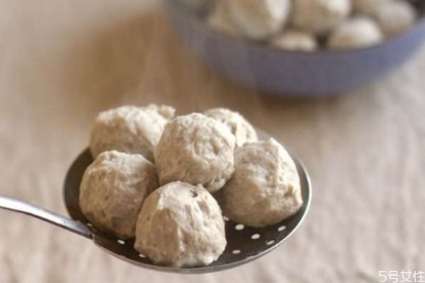 牛肉丸子制作方法,牛肉丸子怎样做