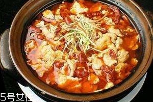 猪杂汤怎么煮好吃,水煮猪杂的做法大全