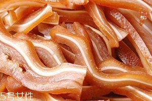 猪耳朵热量高吗,猪耳朵热量高吗减肥能吃吗