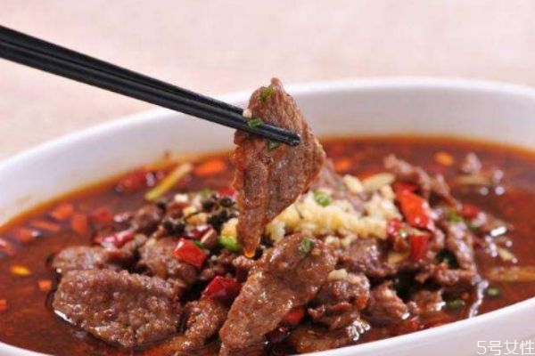 水煮牛肉怎么做好吃又嫩,水煮牛肉怎么做好吃