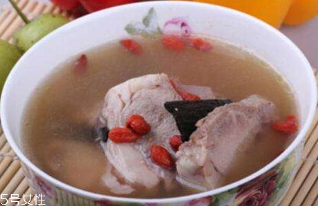 当归老鸭汤做法,当归鸭子汤的做法