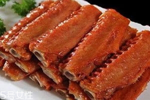 鸭翅不能和什么一起吃吗,鸭翅不能和什么一起吃那么腌制 鸭翅不能和什么一起吃吗,鸭翅不能和什么一起吃那么腌制