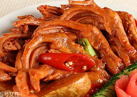 卤鸭掌的做法大全,卤鸭掌的做法及配料