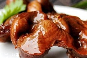 鸭胗不能和什么一起吃吗,鸭胗不能和什么一起吃香哈