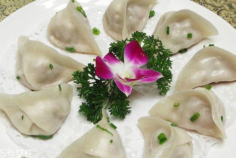 鸡胸肉饺子的做法,鸡胸肉包饺子做法大全 鸡胸肉饺子的做法,鸡胸肉包饺子做法大全