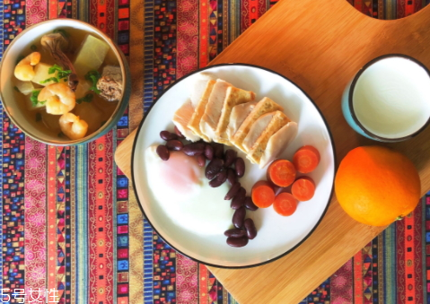 吃血橙对身体有什么好处,女人吃血橙的好处