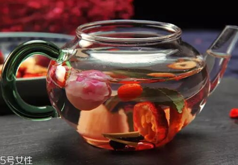 桂圆红枣枸杞茶的配方,桂圆枸杞红枣茶做法 桂圆红枣枸杞茶的配方,桂圆枸杞红枣茶做法