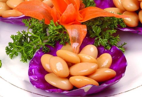 鸡腰子和鸡睾丸的区别,鸡腰子和鸡睾丸的区别 属于不同的部位