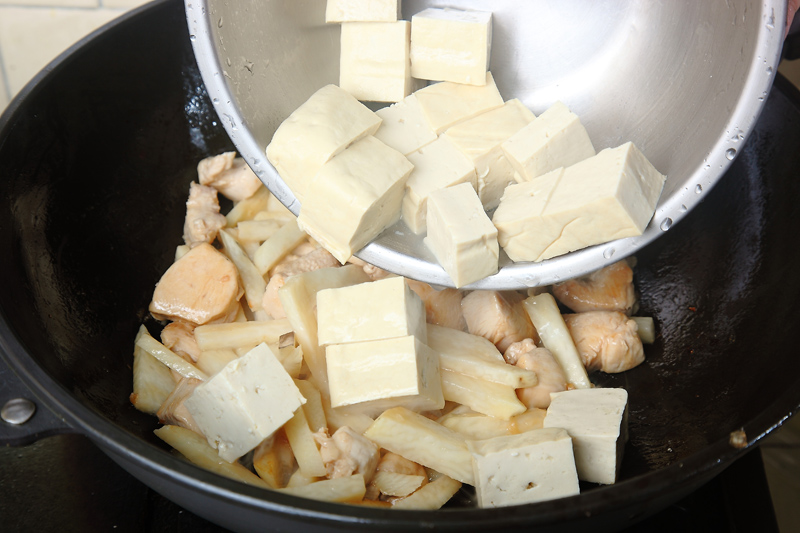 豆腐入味窍门,豆腐怎样入味儿