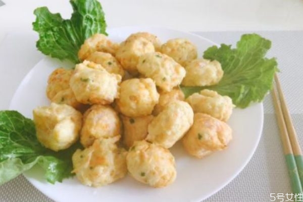 内双画眼影最简单方法,内双眼影画法