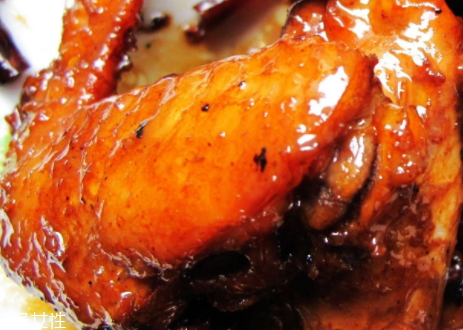 红烧鸡翅要焯水吗,可乐鸡翅要焯水吗