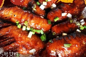 可乐鸡翅为什么会苦,可乐鸡翅有点苦是什么原因 可乐鸡翅为什么会苦,可乐鸡翅有点苦是什么原因