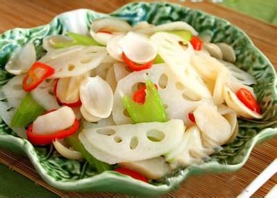 清炒莲藕怎么做好吃又简单,炒莲藕怎么炒好吃