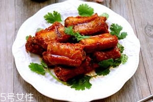 红烧排骨用什么排骨比较好?,红烧排骨用什么排骨比较好窍门