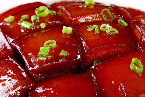 红烧肉的做法怎么样简单又好吃视频,红烧肉的做法 家常