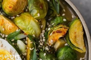 菜卷怎么卷,菜卷怎么和面好吃