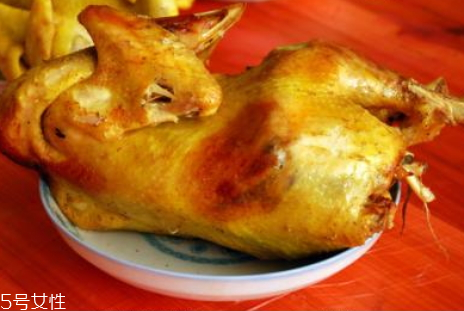 叫花鸡烤箱烤多久,叫花鸡火烤几个小时能烤好