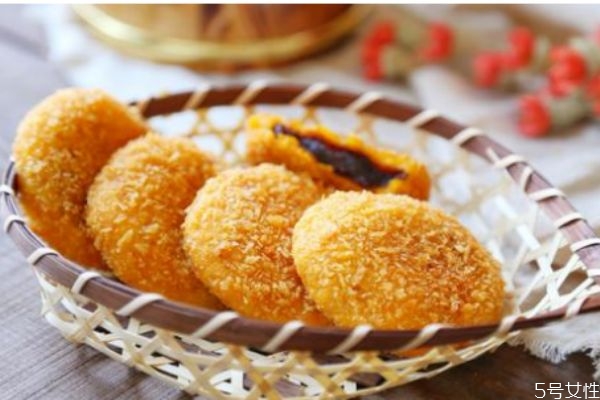 怎样做南瓜饼好吃,南瓜饼咋做?南瓜饼怎么做?