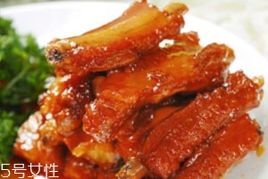 糖醋排骨用什么醋好吃,糖醋排骨的做法
