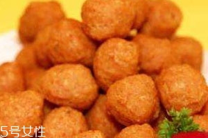 空气炸锅可以炸丸子吗?,丸子可以放空气炸锅吗