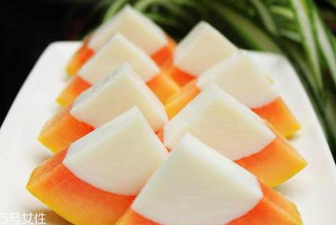 吃椰奶冻会胖吗,吃椰子冻会胖吗