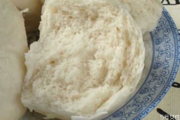 发酵粉发面还放碱面吗有毒吗,发酵粉发面用放碱面吗