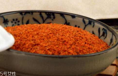 辣椒粉可以带出国吗,辣椒酱可以带出国吗