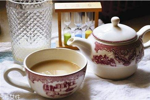 奶茶多久喝一次好,奶茶多久喝一次比较健康