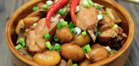 凤眼果焖鸡的做法,凤眼果焖鸡的做法窍门