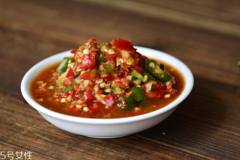 自制辣椒酱怎样才能不变质,辣椒酱怎么放不坏